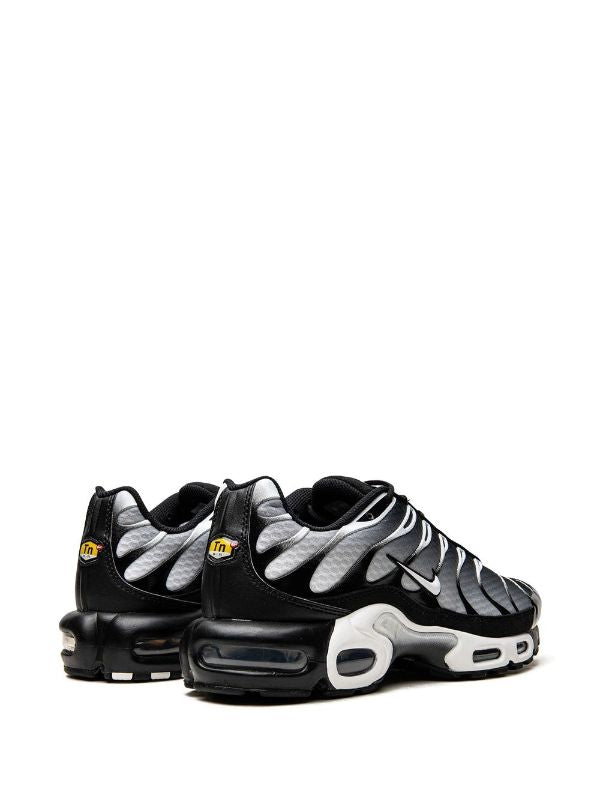 Nike Air Max Plus "Black/Silver"