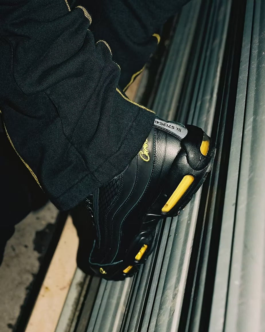 Nike Air Max 95 x Corteiz - "Honey Black"